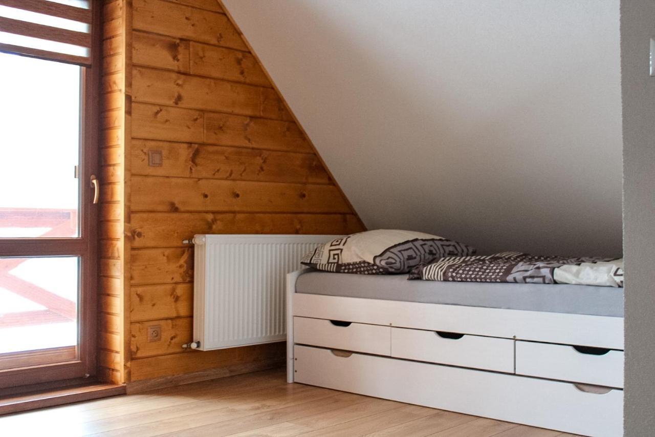 Apartment Holder